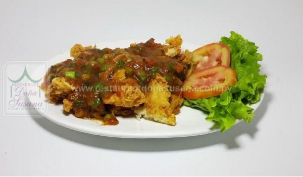 Surubi en Salsa de Tomate