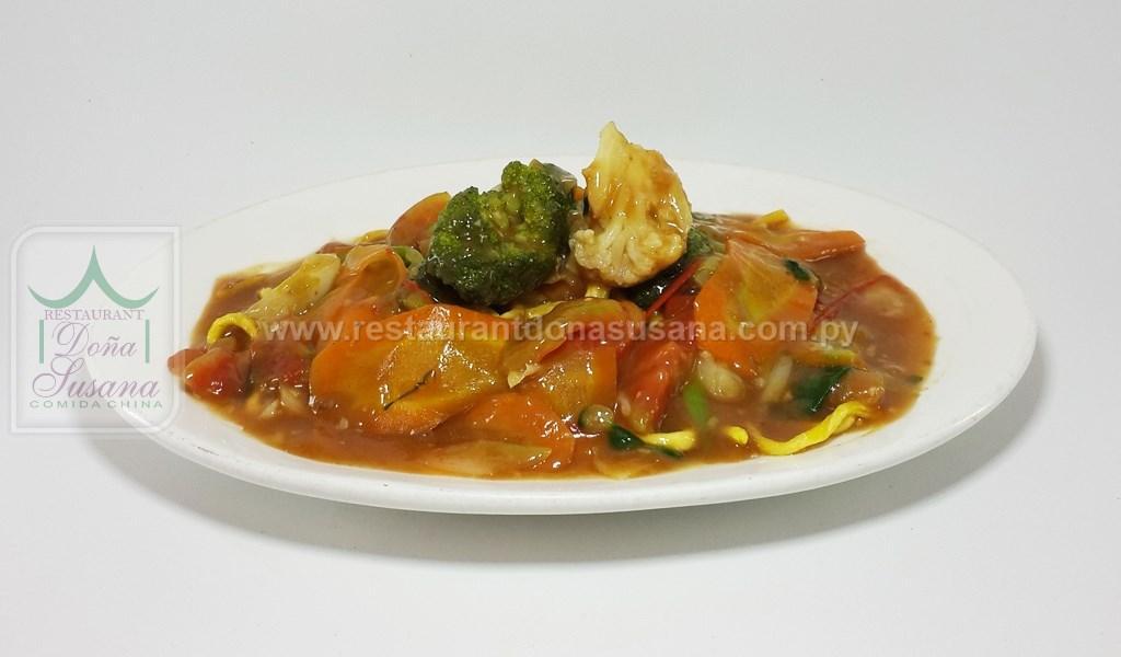 Fideo Frito con Verduras