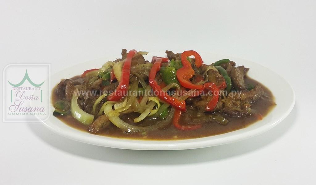 Carne con Cebolla y Morrón
