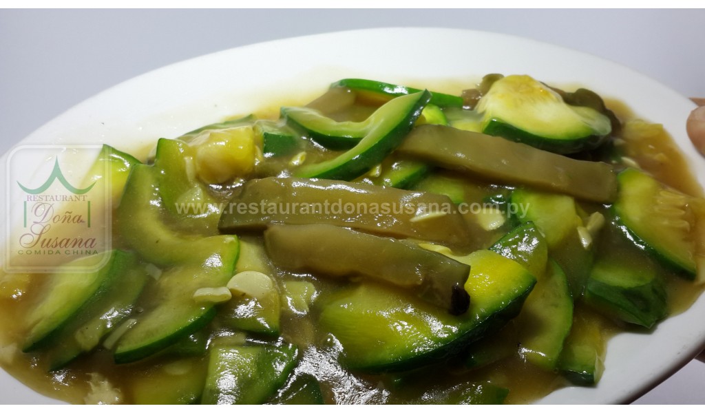 Zapallito Salteado con Sichuan